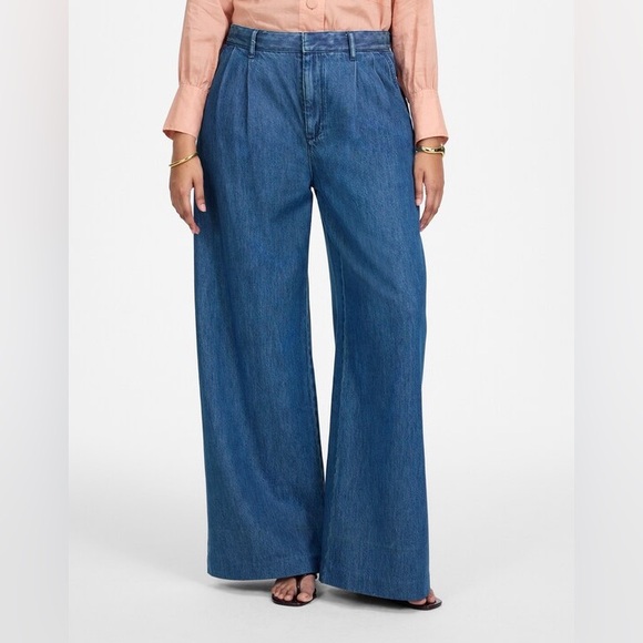 Madewell Denim - Madewell Blue The Harlow Superwide-Leg Jean in McNair Wash: Airy Denim Edition